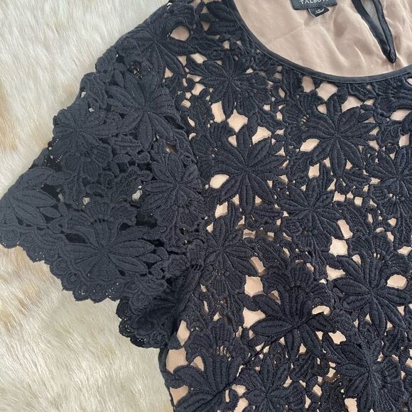 Talbots Lace Overlay Short Sleeve Blouse - Picture 4 of 6